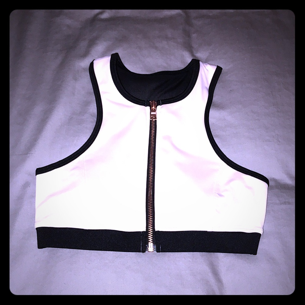 Forever 21 sports bra NWOT